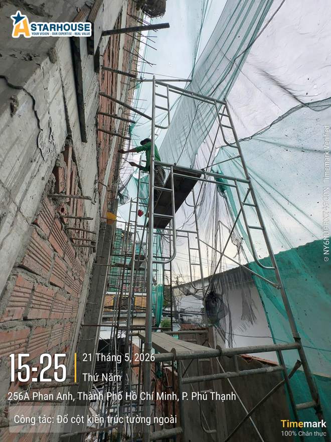 Đổ bê tông cột