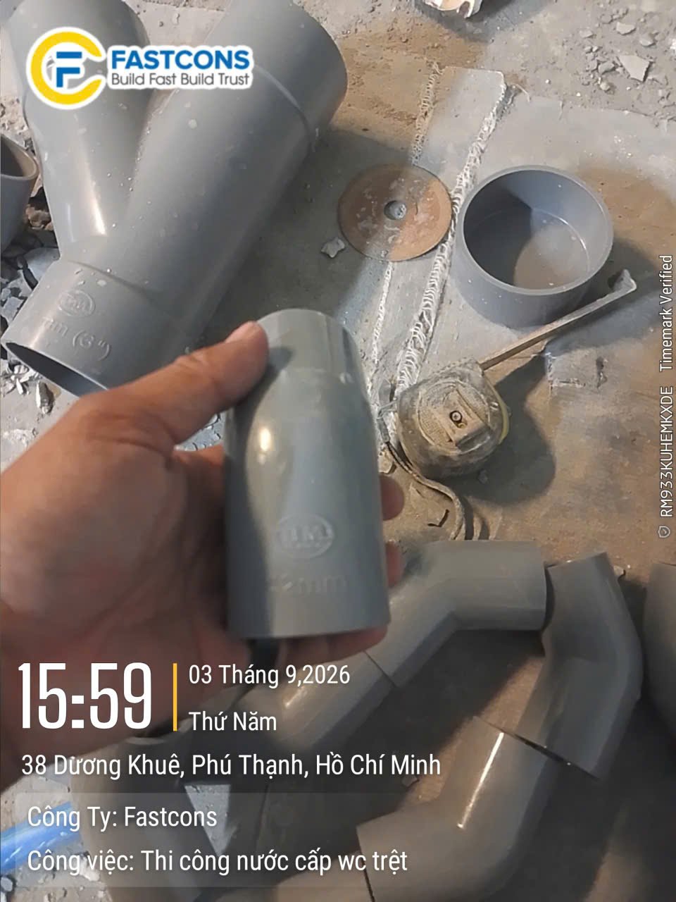 Thi công nước cấp wc trệt