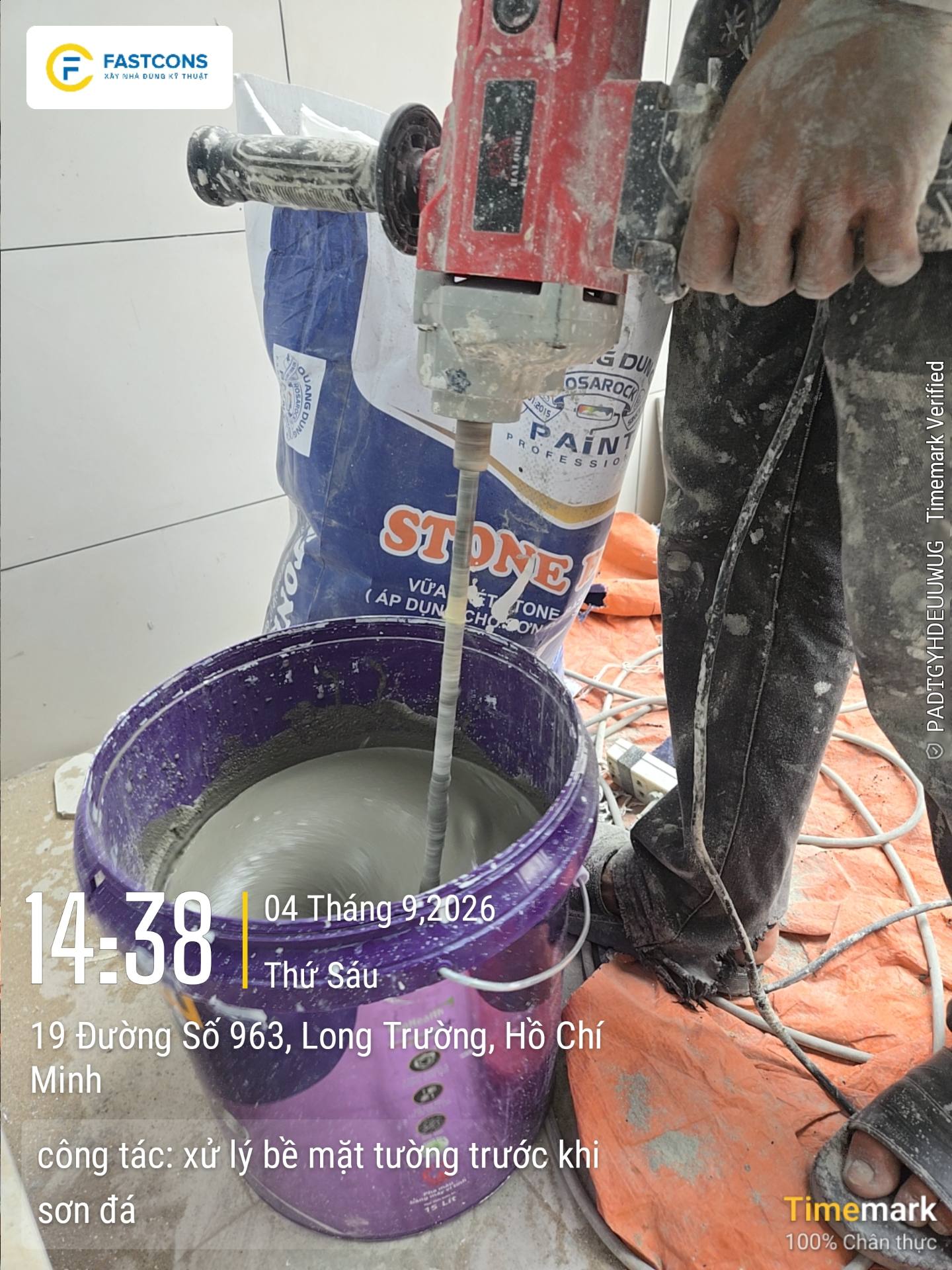 Xử lý bề mặt tường trước khi sơn