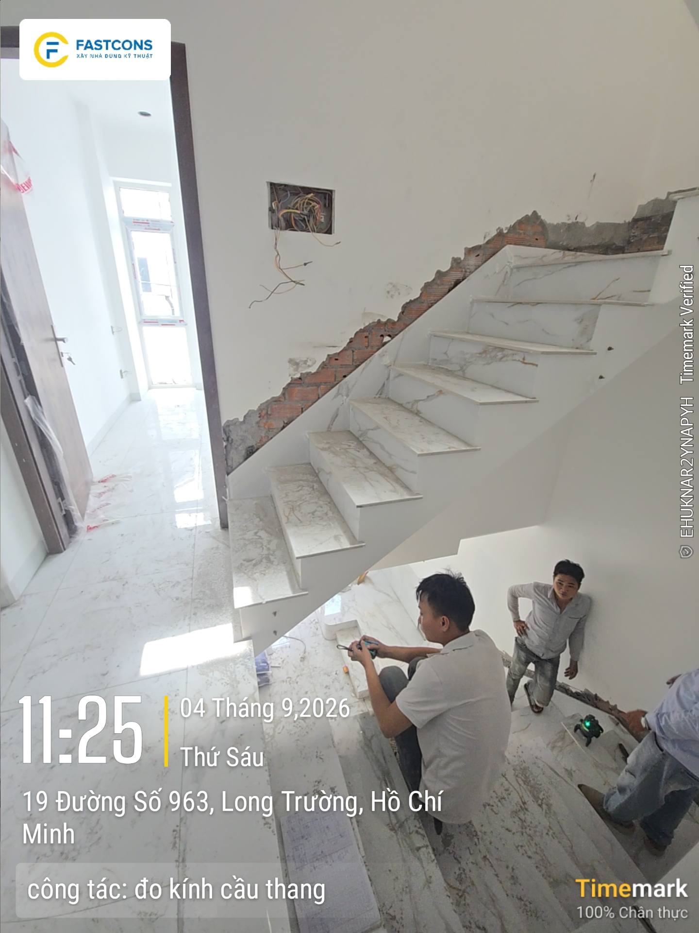 Đo kính cầu thang