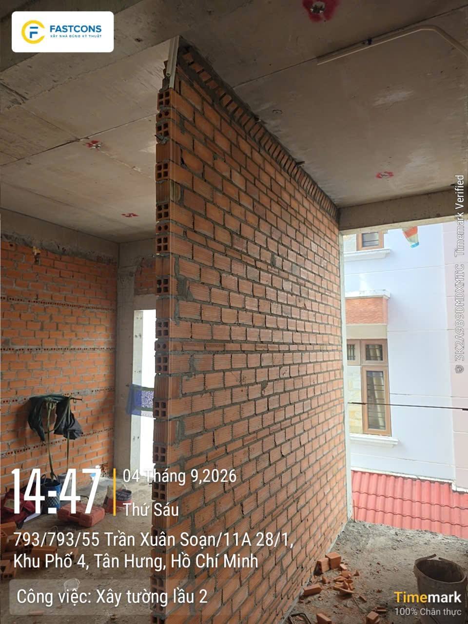 Xây tường lầu 2