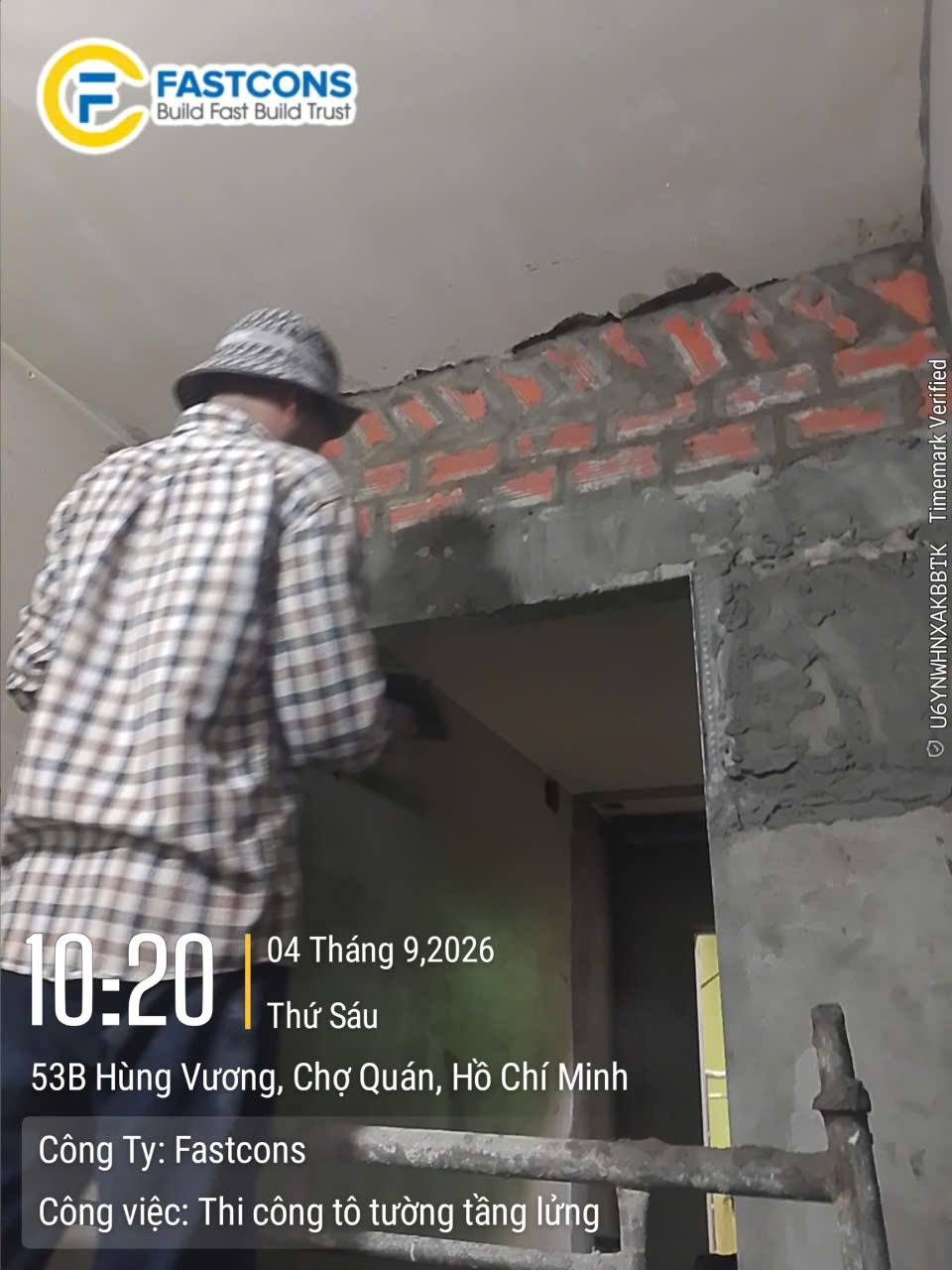 Thi công tô tường tầng lửng